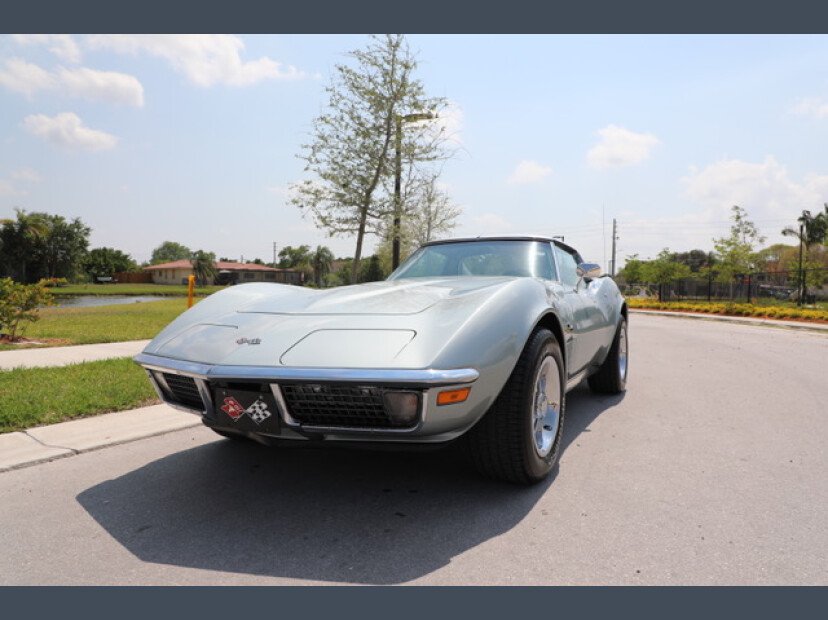 1971 chevrolet corvette coupe