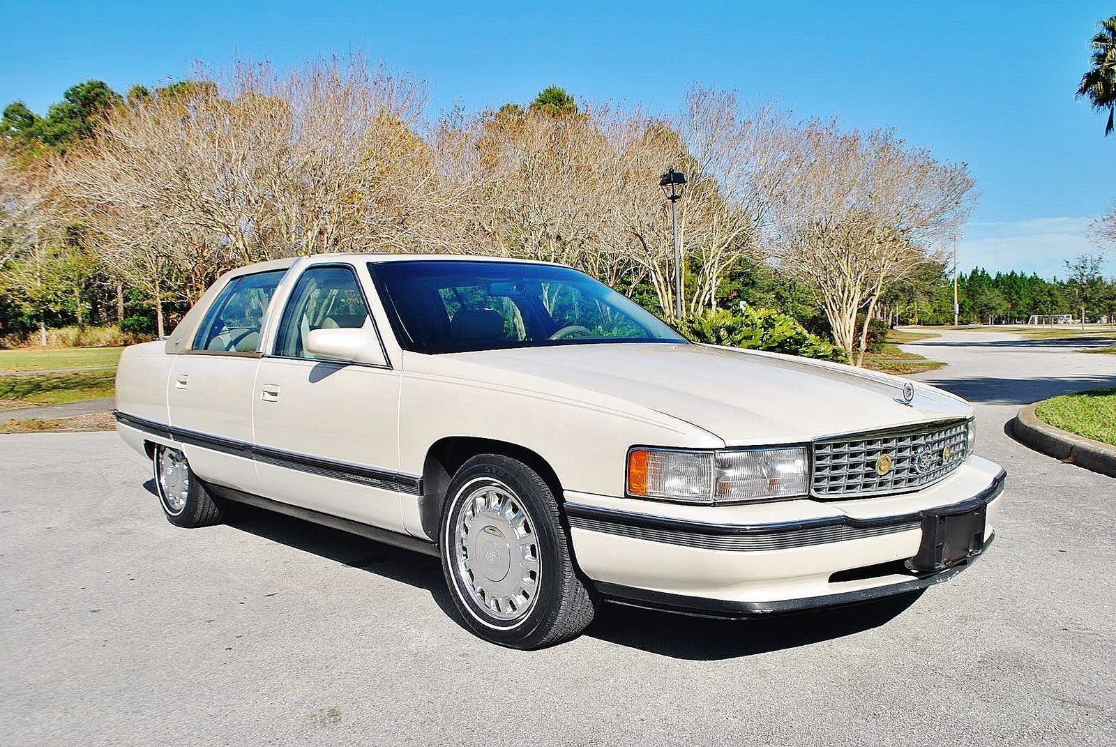 original mint 1 owner just 59,639 miles 1994 cadillac deville concours sunroof
