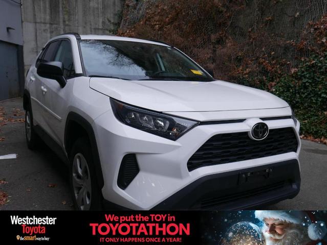 2021 toyota rav4 le