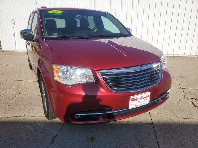 2015 chrysler town & country touring-l