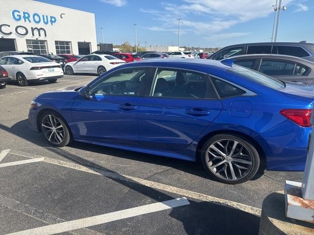 2022 honda civic touring
