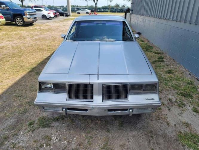 1986 oldsmobile cutlass in hobart, indiana