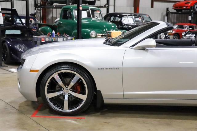 2011 chevrolet camaro 2lt