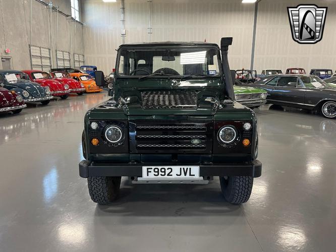 1988 land rover defender in o'fallon, illinois