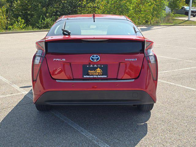 2018 toyota prius two
