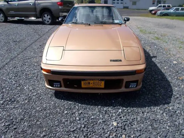 1981 mazda rx-7 gsl 2dr coupe 1146cc rotary/5spd manual. 62k mi clean!