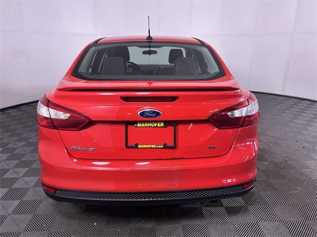 2012 ford focus se