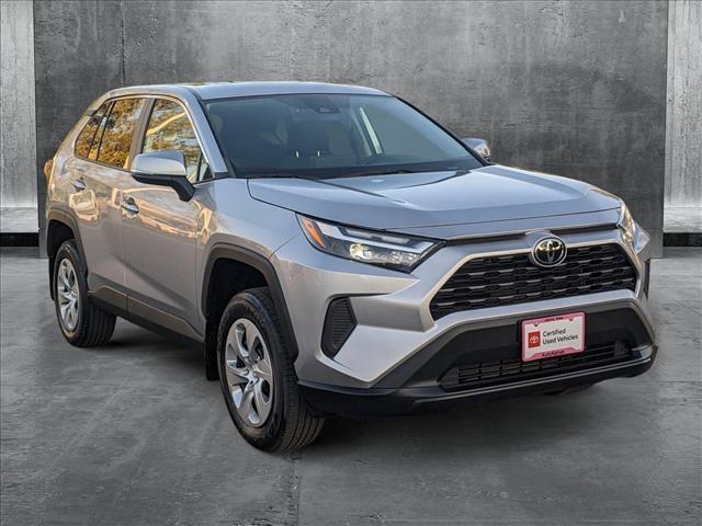 2023 toyota rav4 le