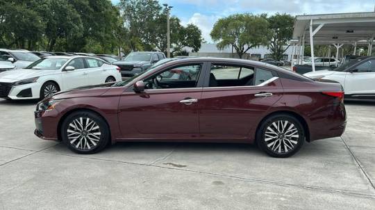 2024 Nissan Altima