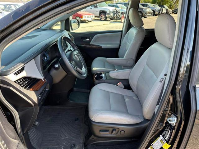 2017 toyota sienna limited premium