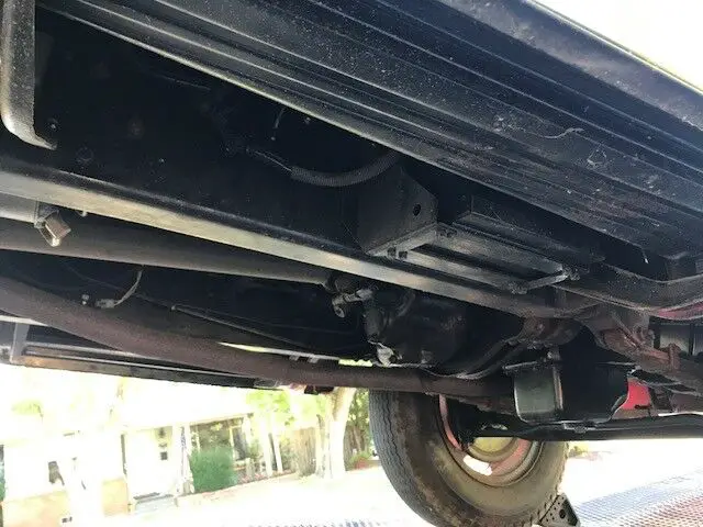1947 gmc flatbed 2 ton truck 350 v6 with liftgate