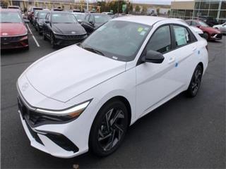 2025 Hyundai Elantra blue