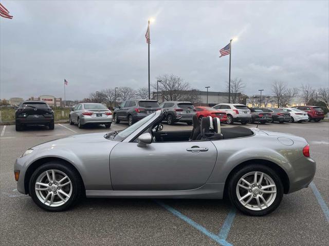 2012 mazda mx-5 miata sport