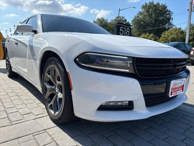 2015 dodge charger sxt