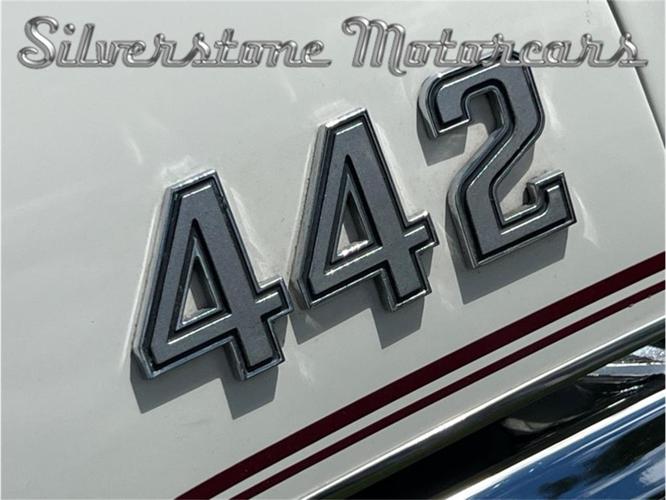 1972 oldsmobile cutlass supreme in north andover, massachusetts