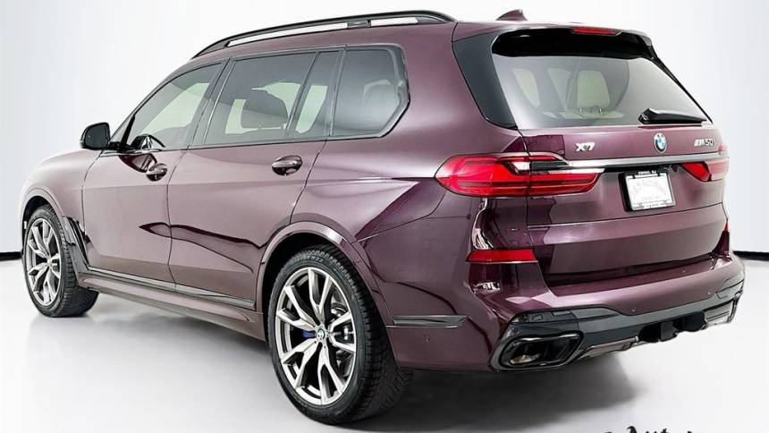 2021 bmw x7 m50i
