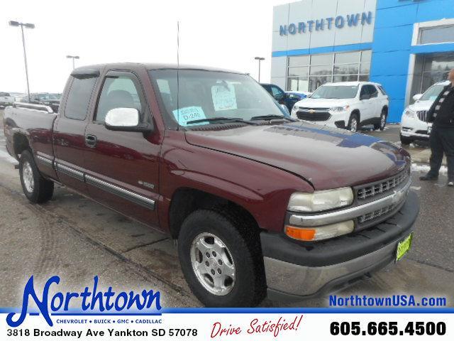 2001 chevrolet silverado 1500 base 4dr extended cab 4wd lb for sale in yankton, south dakota