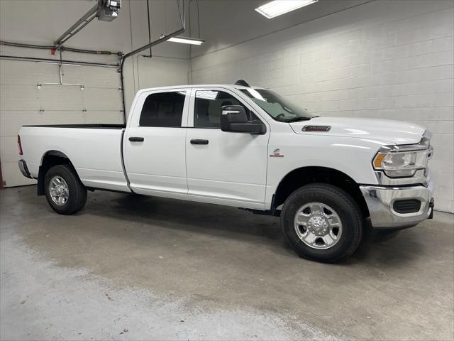 2024 ram 3500 tradesman crew cab 4x4 8 box