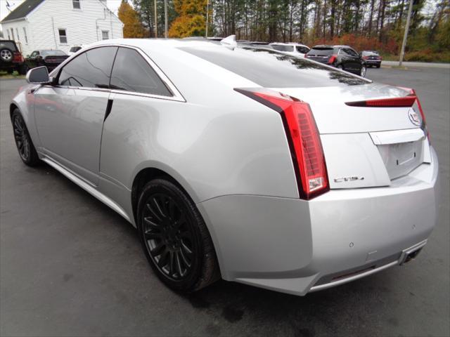 2011 cadillac cts-v base