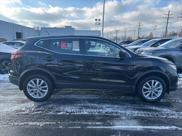 2021 nissan rogue sport s