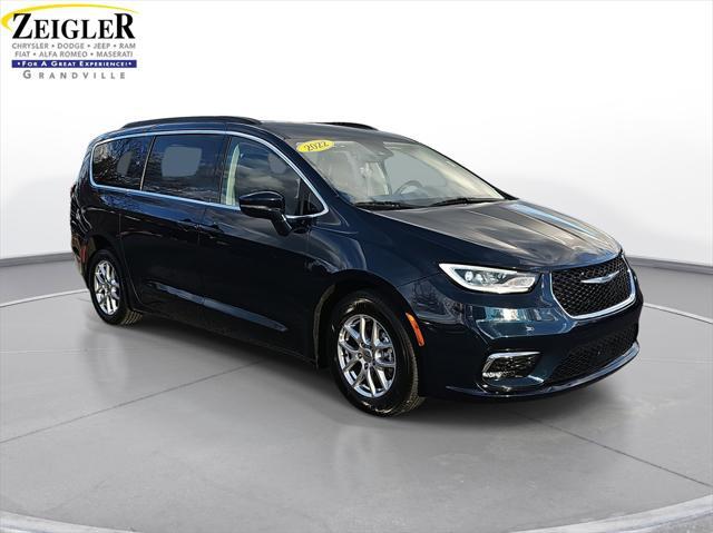 2022 chrysler pacifica touring l