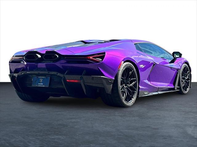 2024 lamborghini revuelto base