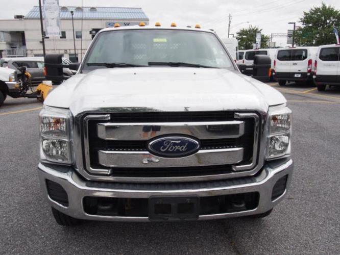 2016 ford f-350 super duty xlt 4x4 xlt 4dr crew cab 176 in. wb drw chassis for sale in manor, delaware