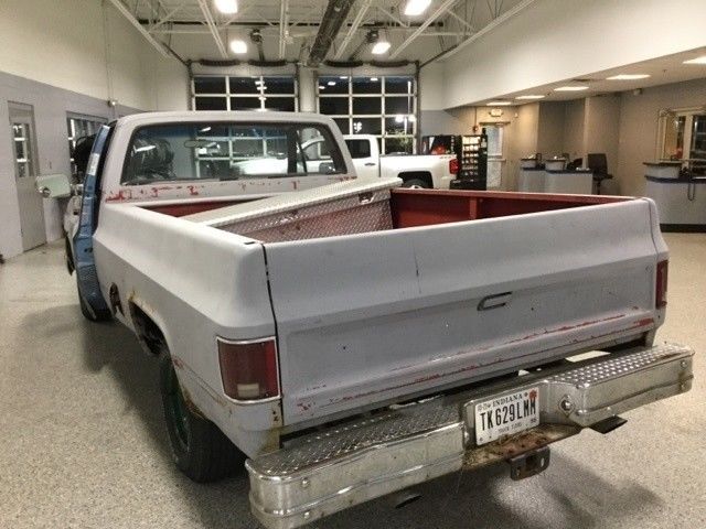 1987 used 5.7l v8 16v rwd pickup truck