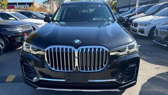 2021 BMW X7