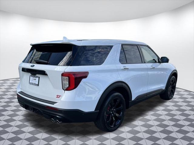 2022 ford explorer st