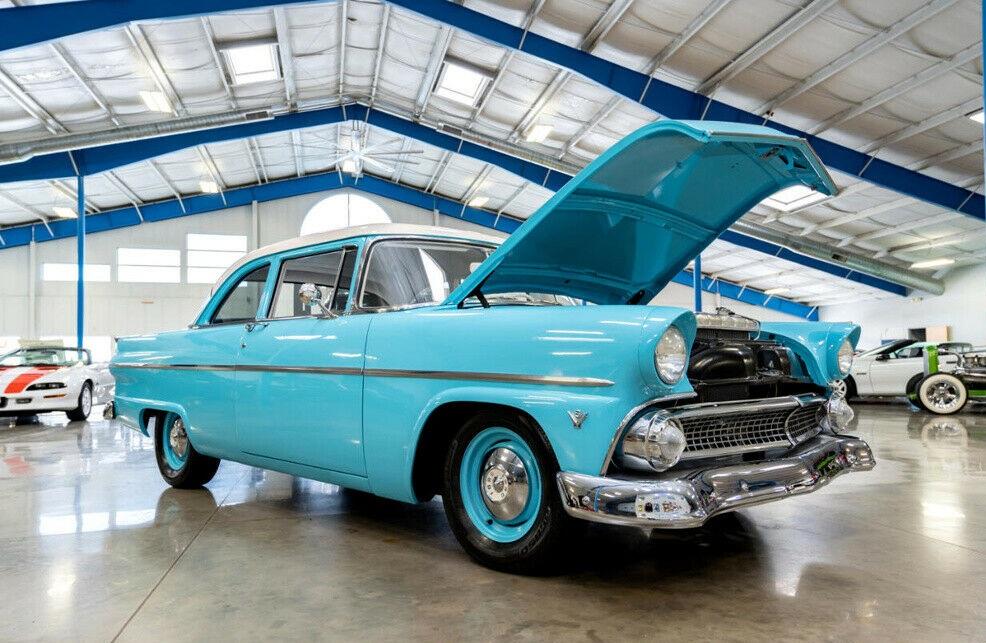1955 ford customline aquatone blue and snowshoe white 40175 miles