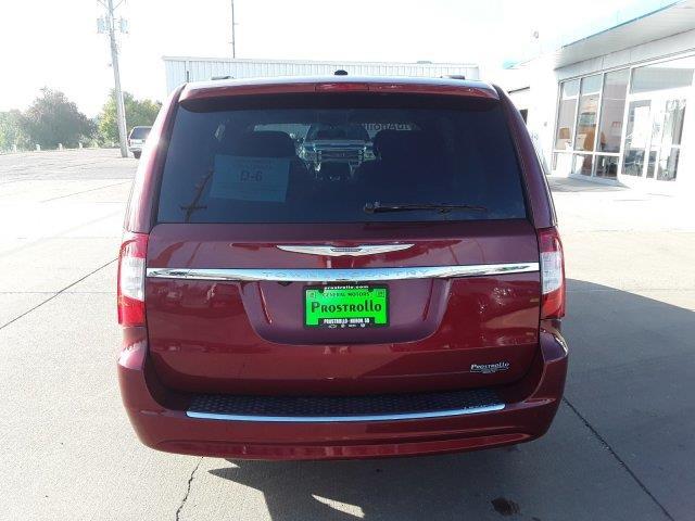 2011 chrysler town and country touring touring 4dr mini-van for sale in broadland, south dakota