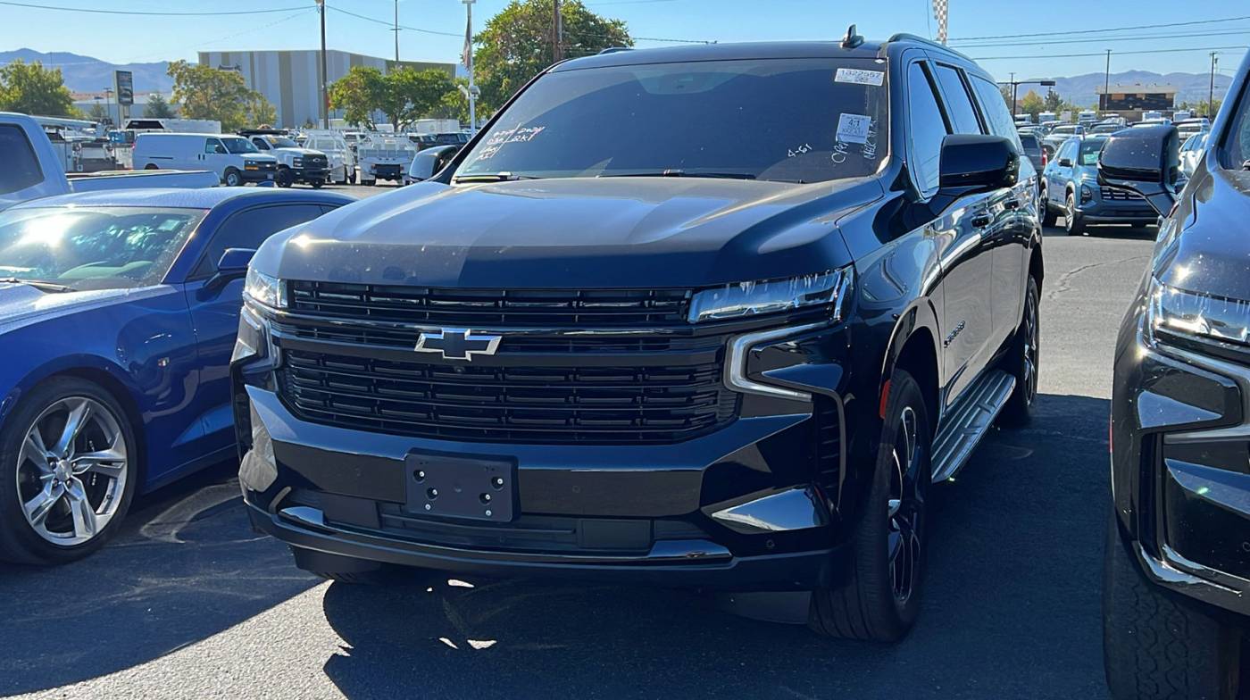 2024 chevrolet suburban rst