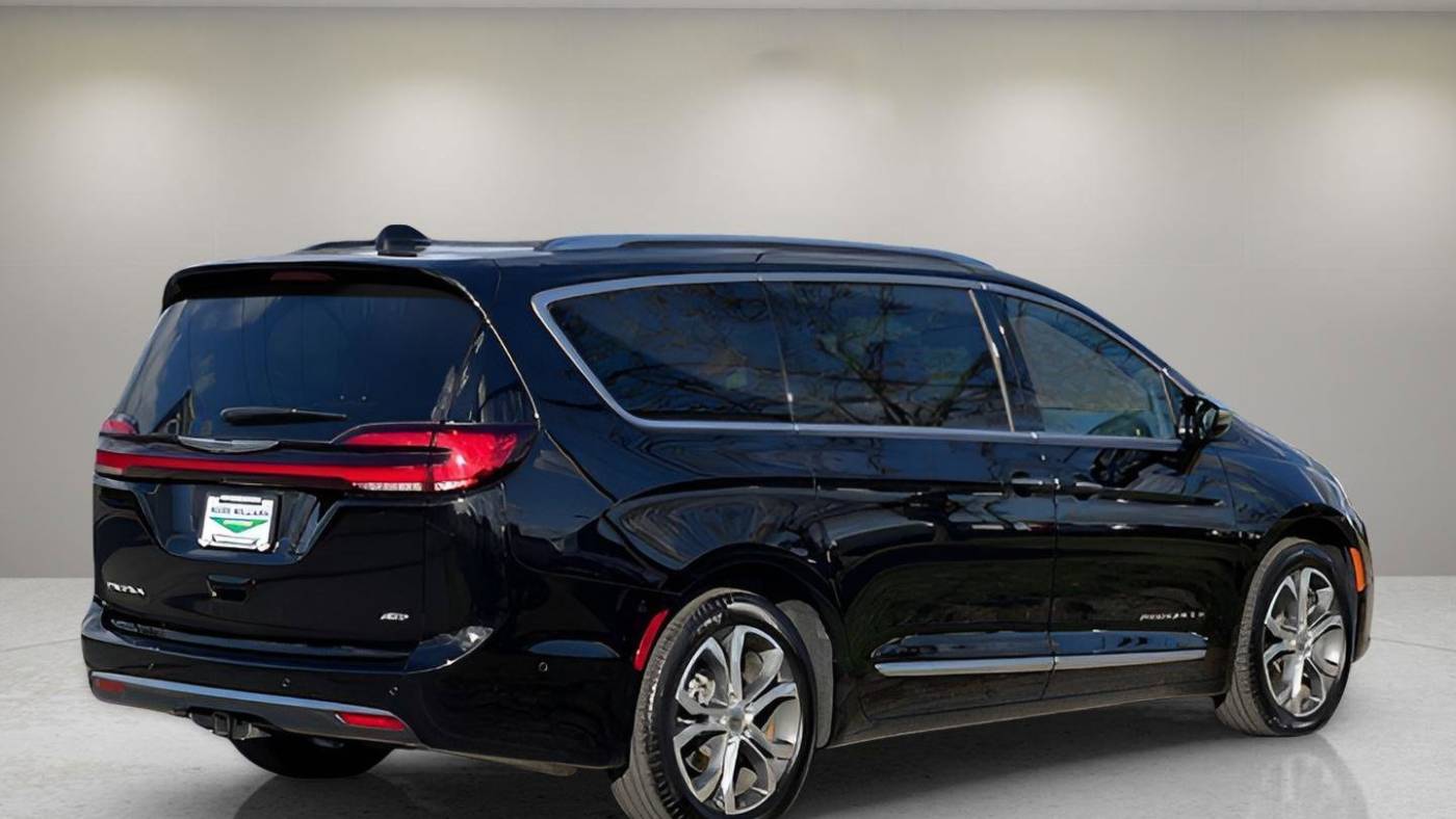 2024 chrysler pacifica pinnacle