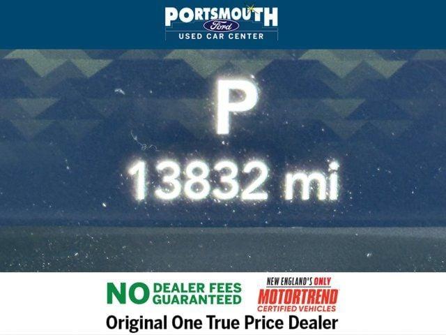 2022 jeep gladiator sport in newington, new hampshire