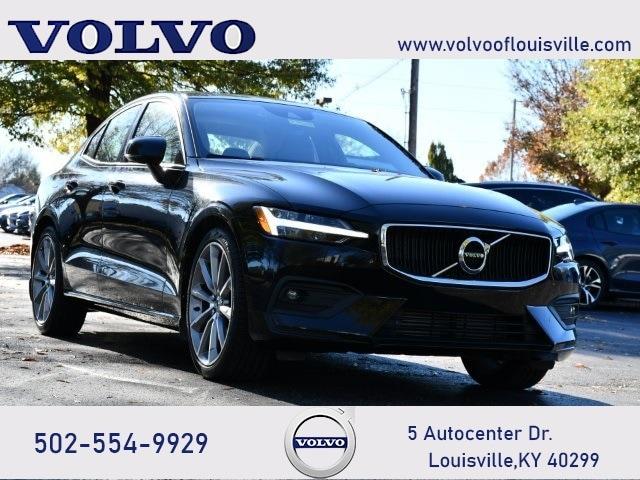 2021 volvo s60 t6 momentum
