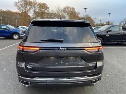 2023 jeep grand cherokee overland in masons island, connecticut