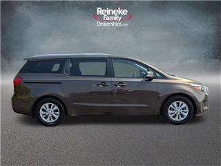 2016 Kia Sedona lx