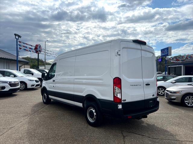 2023 ford transit-150 base