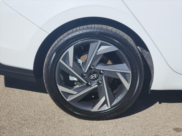 2024 hyundai elantra hybrid limited