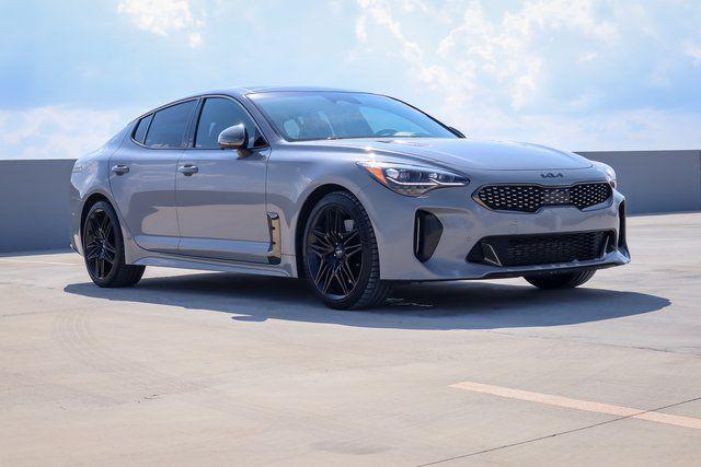 2022 kia stinger gt2