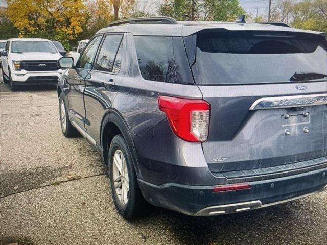2022 ford explorer xlt