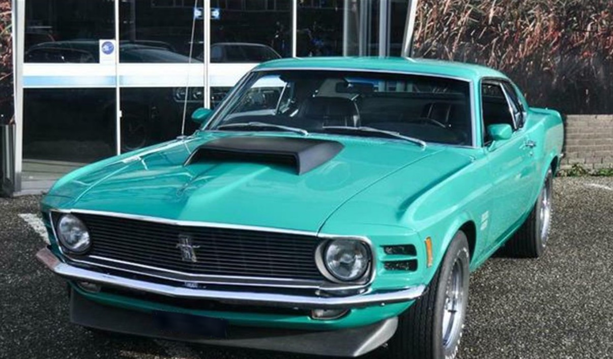 1970 ford mustang