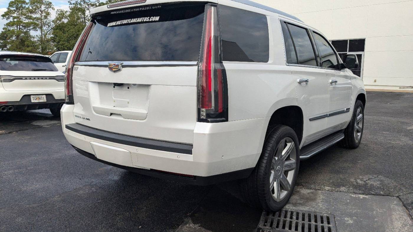 2018 cadillac escalade luxury
