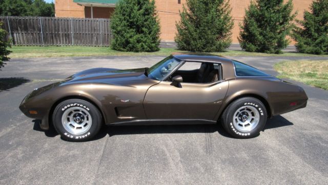 1978 chevrolet corvette, factory 4 speed brown over brown, 2 owners, #'s match
