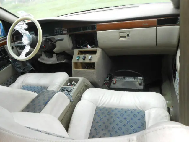 1992 cadillac seville base sedan 4-door 4.9l air low ride equipped ,great