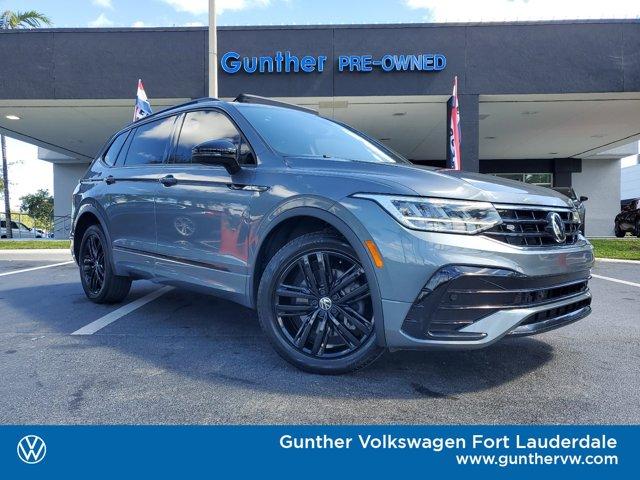 2022 volkswagen tiguan 2.0t se r-line black