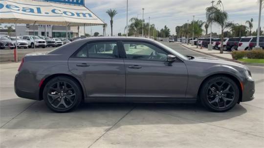 2022 Chrysler 300