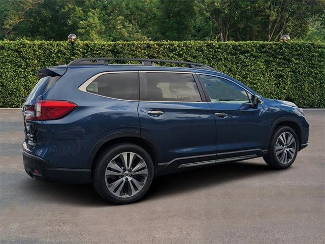 2022 subaru ascent touring