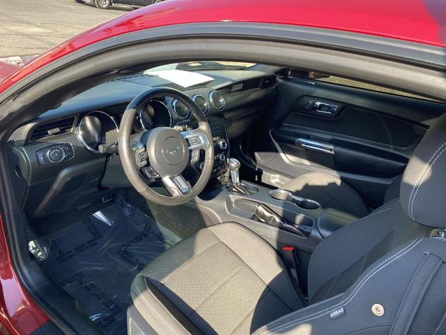 2016 ford mustang v6
